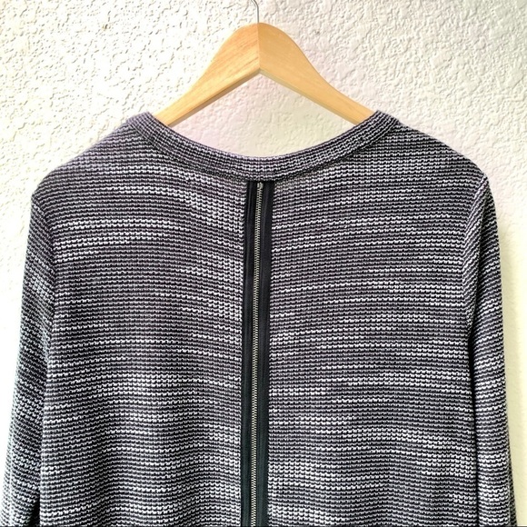 Lou & Grey Gray Black Zipper Back Knit Sweater M - Picture 4 of 8